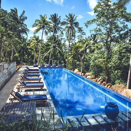 Bed and Breakfast Templeberg Walahanduwa Exterior foto