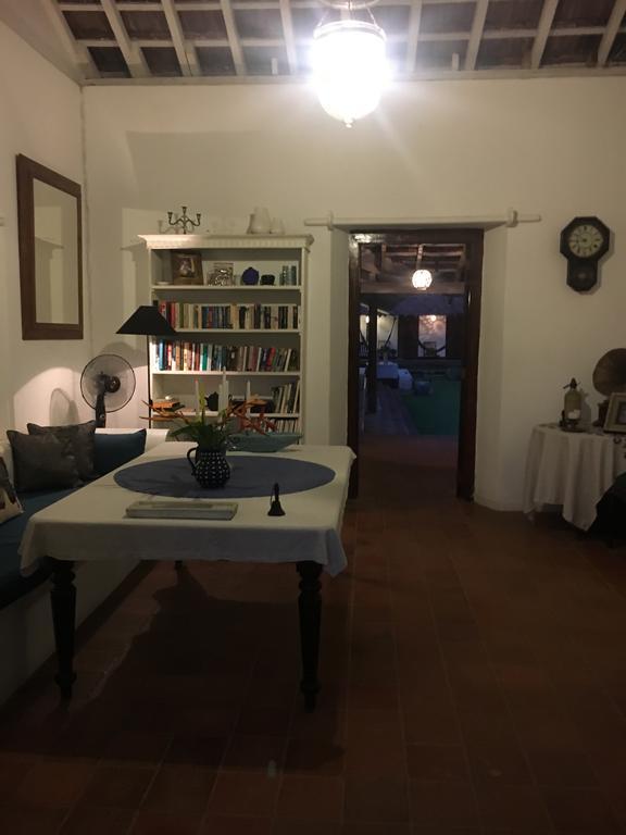 Bed and Breakfast Templeberg Walahanduwa Exterior foto