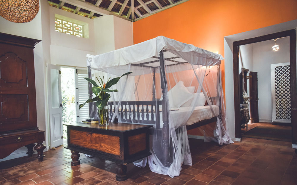 Bed and Breakfast Templeberg Walahanduwa Exterior foto