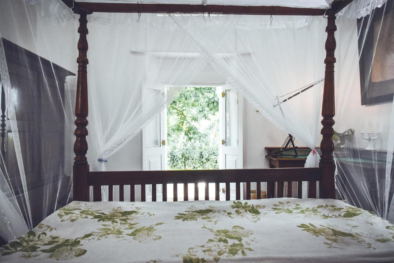 Bed and Breakfast Templeberg Walahanduwa Exterior foto
