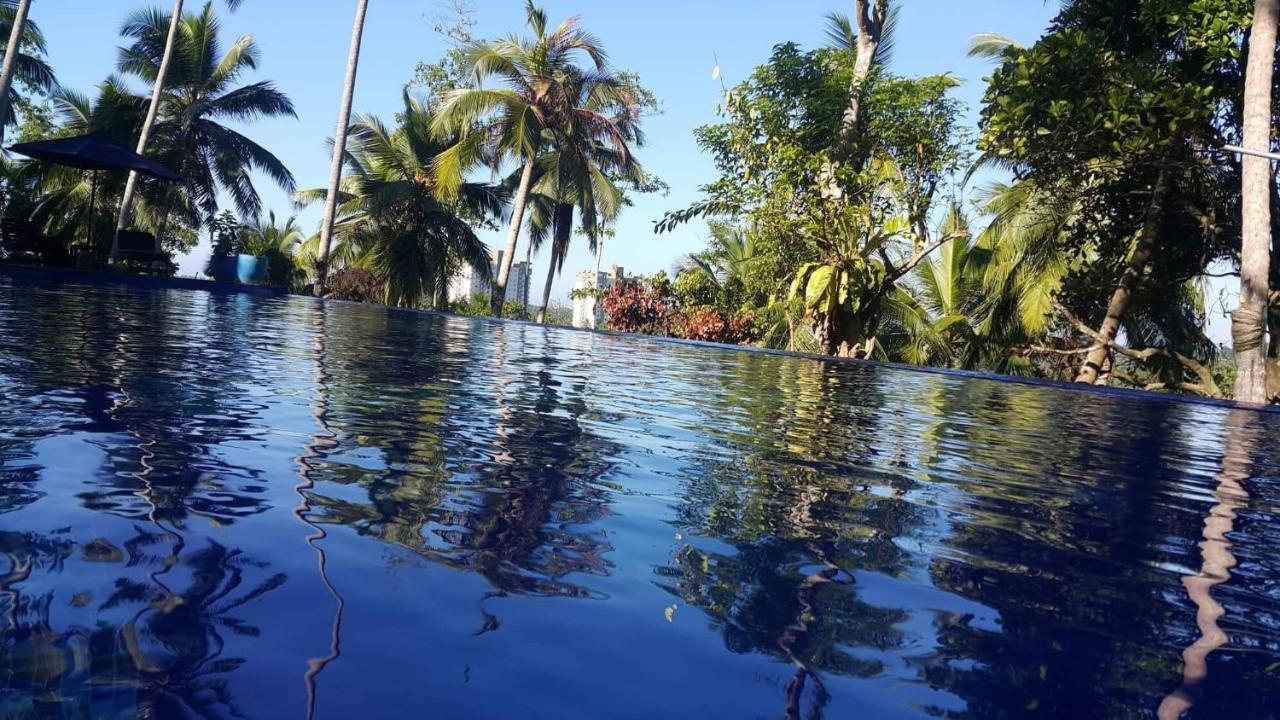 Bed and Breakfast Templeberg Walahanduwa Exterior foto